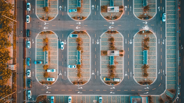 智慧停車是“智慧城市”“智能交通”等國(guó)家戰(zhàn)略的關(guān)鍵落地場(chǎng)景之一